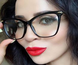 Women Luxury Designer Sunglasses Mens Big Frame Cat Eye Flat Mirror Fashion Trend Round Face Glasses Frame Lady Eyeglasses Mirror1431142