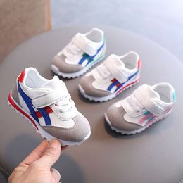 2024 New Children's Walking Boys and Girls Sports Lightweight Baby Soft Sole Shoes