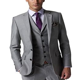 Custom Made Groom Tuxedos Light Grey Groomsmen Custom Made Side Vent Best Man Suit Wedding Men Suits Bridegroom Jacket Pants Tie Vest G 271u