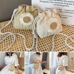 Totes Women's Summer Straw Beach Bags Classic Texture Sunflower Drawstring Woven Handbags Crossbody Shoulder Bag Messenger