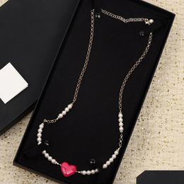Bracciale, orecchini collana 2024 Brand Fashion Jewelry Women Pearls Chain Party Gold Gold Cuore Long White Beads Luxury Pend Dh4da