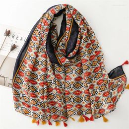 Scarves 30 Colors Aztec Geometric Floral Tassel Viscose Shawl Scarf High Quality Wrap Thin Pashmina Stole Bufandas Muslim Hijab 180 90Cm
