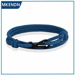 Charm Bracelets MKENDN Nautical Style Midnight Dark Blue Rope Bracelet Men Carabiner Clip Bracelet Minimalist Clim Jewelry For Women Y240510