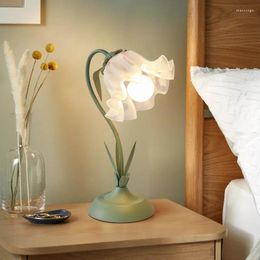 Table Lamps LED Flower Lamp Decorative Desk Light Creative Design Art Decor 3 Colours Landscape Lighting For Bedroom Living Room Study