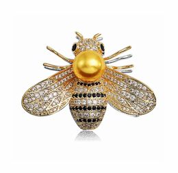 New Fashion Men Women Suit Dress Brooch Pin YellowWhite Gold Plated CZ Bee Brooch for Men Women for Party Wedding NL6251233278