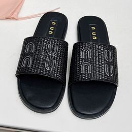 Weave Slippers Designer Casual shoes Womens Summer Moccasins Straw Slippers Leather Luxury designer Beach sandals fashion soft flats Outdoor slippers