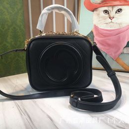 2024 New Popular Texture Camera for Women's Outgoing Single Shoulder Oblique Straddle and Fashionable Handheld Small Square Bag 80% factory wholesale