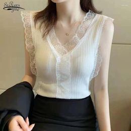 Women's Tanks Solid Stitching V-neck Camis Women Hook Flower Lace Tank Female Knitted Short Slim Sleeveless Shirt Casual Tops 19491