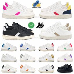 2024 new Womens Shoes Designer White Black Blue Grey Green Red Orang Womens Mens Fashion Luxury Shoes Plate-forme Sneakers Woman walk Trainers size 35-44 loafers