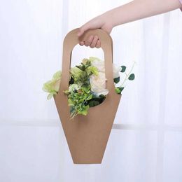 3Pcs Gift Wrap Handle Kraft Paper Flower Packaging Bag Paper Handbag Wrapping Gift Flower For Home Wedding Party Decor Gift Valentines Day