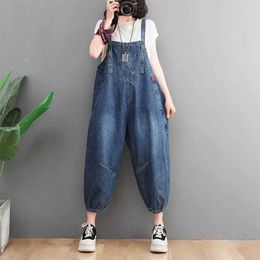 Womens Jumpsuits Rompers Denim Jumpsuits Casual Harem Pants Korean Style Fashion Jeans Loose Solid Vintage Blue Rompers One Piece Outfits Women Clothing Y240UDEP