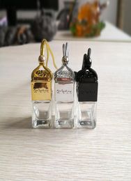 Car Perfume Bottle Scented oil diffuser Rearview Ornament Hanging Essential Oils Diffuser Cube Hollow Air Freshener Fragrance Empt9518770