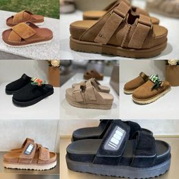 Fashion brown Sandals Outdoor Sand beach Rubber Slipper Fashion Casual Heavy-bottomed buckle Sandal leather sports size 35-44