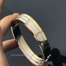 Designer Caritraes Bracelet Luxury Fifth Generation Narrow Edition CNC Precision Craft High Quality Electroplated 18K Gold Wide All Sky Star Live Br