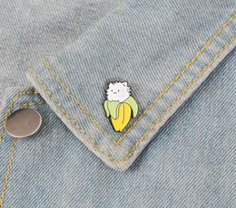 Cure Banana Cat animal Brooch pins Enamel Lapel pin for women men Top dress cosage fashion Jewellery will and sandy6608010