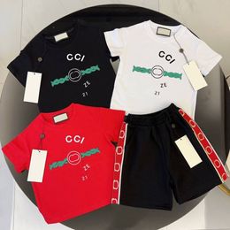 barnkläder pojkar flickor t-shirt tee shorts baby uppsättningar småbarn barnset set röda vita svarta sommarkläder set storlek 90-150