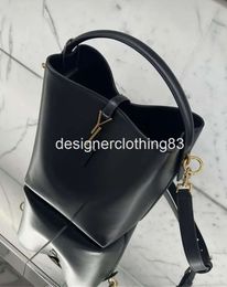 Designer Bag Shiny leather Bucket Crossbody 2 in 1 Mini purse High quality Luxury handbag Shoulder