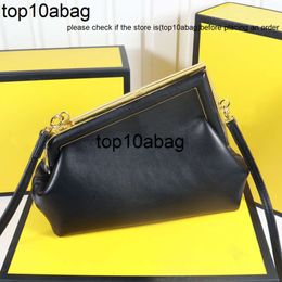 fendig bags f bag Women Handbags Bag Clutch Bags Crossbody Purse Fashion Top Quality Metal Clad Hardware Edge Soft Genuine Leather Plain Hasp Cloud Wallets f