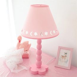 Table Lamps Nordic Cute Princess Wooden Pink Children's Bedroom Bedside Lamp Girl Romantic Study Room Desk Lights Fixtures