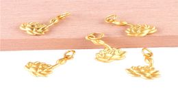 23388 20pcs Gold Color Charms Pingente de lótus para joalheria fabricando acessórios artesanais de bracelete6778176