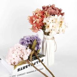 Decorative Flowers Wreaths Artificial Flowers Vintage Hydrangea Vase for Christmas Home Decorations Wedding Bridal Accessories Clearance Decorative Flowers