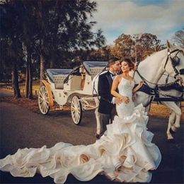 2021 Abiti da sposa a sirena di vendita a caldo su misura Lace Up Organza Chapel Train Lace Applique Applique Bridals Bridals a buon mercato 2746
