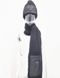 Wool Scarf Beanie Suit Designer Scarves Hat Pocket Design for Man Women Shawl Long Neck 2 Colour Top Quality3741278