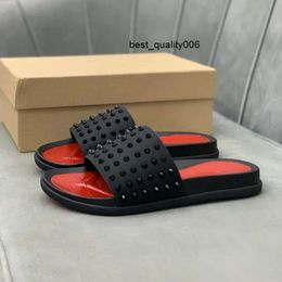 Man Classic Spike Slippers Flat Spikes Slide Sandal Mens Thick Rubber Sole Slipper Stud loubotinlies christain christianlies christan christianss red bottomlies