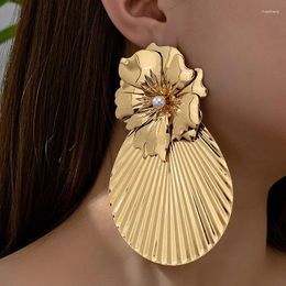 Stud Earrings Vintage Gold Colour Metallic Flower Female Personality High-end Ginkgo Leaf Temperament Earring Jewellery For Women