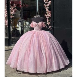 Glitter Pink Quinceanera Sukienki Słodka 16 sukienki Koraliki Perły Kryształowe dżernestony 16. Dziewczyny Przyjęcie urodzinowe Suknie Vestido de 15