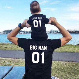 Family Matching Clothes Fashion Big Little Man Tshirt Daddy And Me Outfits Father Son Dad Baby Boy Kids Summer Clothing Brothers 240507