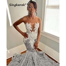 Sexy Glitter Sier Diamonds Prom Dresses Sheer Neck Crystal Beads Sequins Party Gown special Evening Gowns Court Train