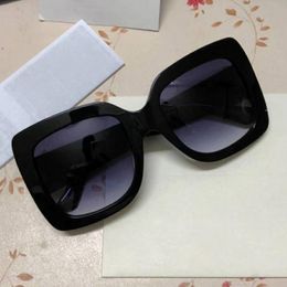 Brand designer Sunglasses Women Shiny Crystal Design Square Fashion Big Frame Sunglasses Lady Sun Glasses UV400 Lens with Retail case 2384