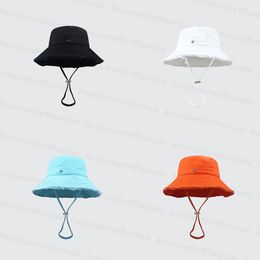 HOT SALE Designer fashion accessorie bucket hat le bob hats for men women casquette wide brim designer hat sun prevent outdoor beach canvas bucket hat