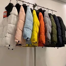 Giacca da uomo Donne giù con cappuccio con cappuccio da parka down giacca lettera parka cappotto invernale alla moda invernale per coppie maschi top outwear a più colori