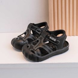 Sandals Baby Soft Sole Anti slip and Kick Baotou School Walking Shoes Summer New Childrens Beach Breathable Price for Small Medium Children H240510