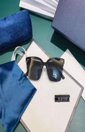 2021 New designer sunglasses For women and men unisex Half Frame Coating Lens 5910 mask sunglasses Carbon Fiber Legs Summer classi6672204