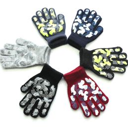 DHL Camouflage PVC Offset Gloves AntiSkid Magic Glove Colorful Set Kids MagicStretch Gripper Gloves Winter Warm Full Finger9846628