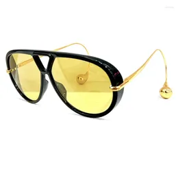 Sunglasses Oversized Pilot Women Fashion2024 Luxury Big Frame One Piece Champagne Retro Classic Female Elegant Shades