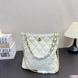 10A Fashion Cowhide Brand Luxury Leather Hobo Shoulder Bag Gold Coins Fashion Hippie Rhombus Crossbody Designer Hangtags Dqmka