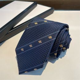 Men Designer Neck Tie Cowboy Brands Necktie Knitted Bee Printing Silk Ties For Mens Gifts Width 7cm Luxury Cravat Formal Events casual