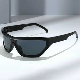 Sunglasses New Y2K sports sunglasses for men and women designer retro integrated punk outdoor goggles Colour anti blue light Q240509