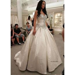 Amazing Crystal Ball Gown Gowns Sweetheart Satin Wedding Dresses Vestido De Noiva Lace-Up Rhinestones Bridal Dress Custom Made 0510