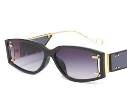 Fashion Sunglasses Unixes Women Men Black Personality Rivets Sun Glasses Metal Frame Rectangle Driving Eyewear UV4008142280