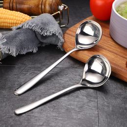 Spoons Stainless Steel Thickening Spoon Creative Long Handle Durable El Pot Soup Ladle Korean Scoop Home Kitchen Tool