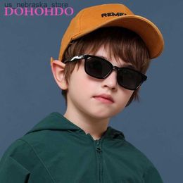 Sunglasses 2023 New Childrens Polarised 2-7 Fashion Boys and Girls Glasses Silicone Flexible Frame Outdoor Sunshade Accessories Q240410