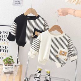 Pullover Baby boy sports shirt childrens striped printed hoodie new shirt spring/summer 2024 casual clothing for children aged 1 to 4L2405
