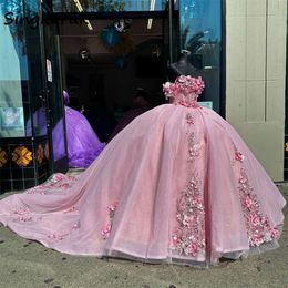 Elegante Quinceanera rosa 2024 Sweet 16 Abito Fiori Appliques cristalli Cristalli di perline per perline da ballo di 16 ° festa