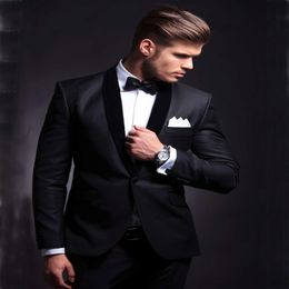 New Arrival Groomsmen Black Groom Tuxedos Shawl Velvet Black Lapel Men Suits Wedding Best Man Bridegroom Blazer Jacket Pants Tie L2 270J