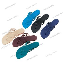 NEW Summer luxury Sandals brand Chain Sandals designer Slippers Flat Bottom Jelly rubber Shoes Anti slip Beach Shoes Casual Herringbone Slippers Apricot Flip Flops